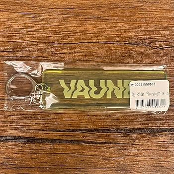 vaundy 限定グッズ Keychain ステッカー Amazon.co.jp: vaundy ステッカー2種&ストラップ セット : おもちゃ